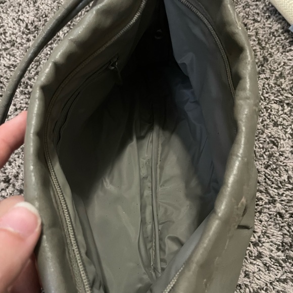 Makeup Bag - Picture 3 of 3